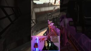 How to use self-revive #callofduty #warzone #cod #modernwarfare PLS SUBSCRIBE