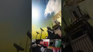 Apex to cod messes w/ my brain sometimes🧠 #apexlegends #callofduty #apex #warzone #funny #fyp