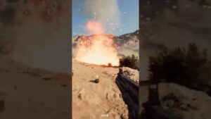 THIS IS WHY I PREFER BATTLEFIELD GAMES OVER CALL OF DUTY! #shorts