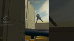 Abonnez-vous ☑️#warzone #warzoneclips #drole #funny #funnyvideos #troll #cod #callofduty #shorts